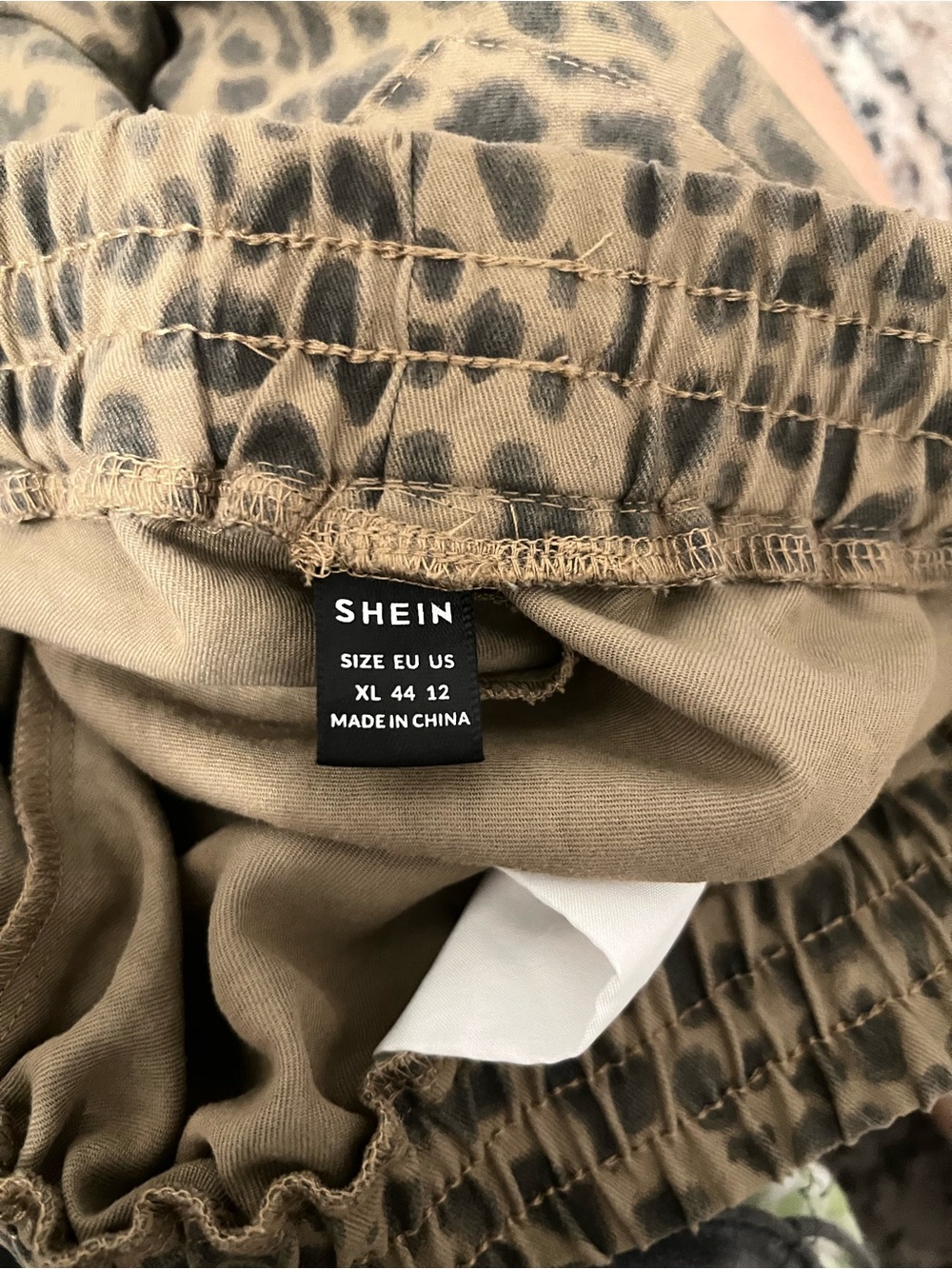 SHEIN Leopard Print Wide Leg Pants - Tan - Picture 5 of 5